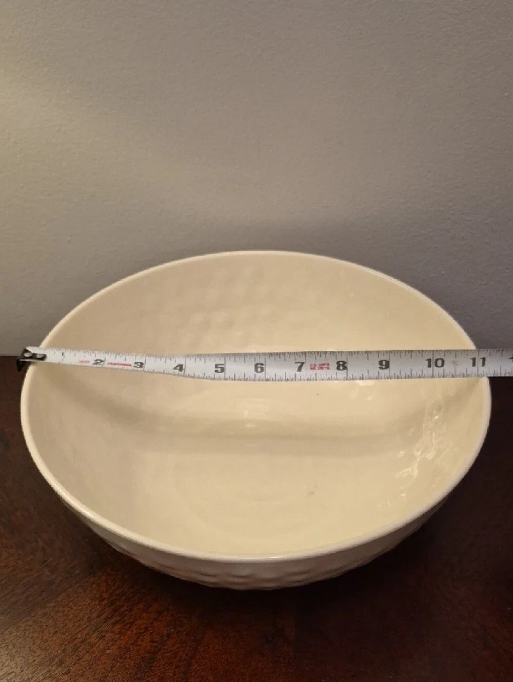 Tommy‎ Bahama Cream Textured 100% Melamine Serving Bowl